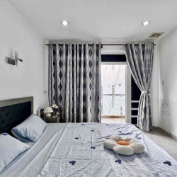 1 PHÒNG NGỦ BAN CÔNG 40m2 - NGAY LUỸ BÁN BÍCH , VƯỜN LÀI