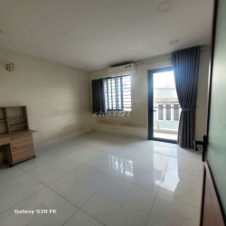 Cho thuê lâu dài không lên tiền nhà