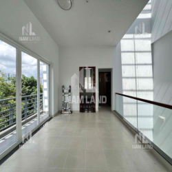 Biệt thự gần Cầu sài gòn - Sân vườn mini 2 lầu 4 Phòng