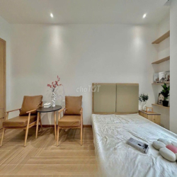 Cho thuê căn hộ tách bếp Quận 3 Phạm Ngọc Thạch gần hồ con Rùa