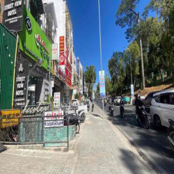 sang nhượng quán ăn mặt tiền ngay Đại Học đà lạt