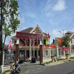 BÁN NHÀ sau UBND phường Lâm Viên ( ĐÀ LẠT)  Diện tích 278m2 100% đất đ