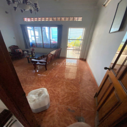 Cho Thuê Nhà 3 Tầng 1 Trệt đường Lê Hoàng Phái - Giá rẻ