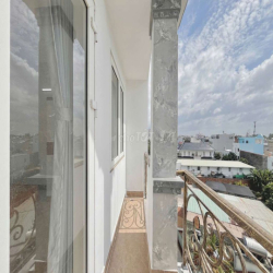 CĂN HỘ BAN CÔNG MỚI XÂY ĐỦ NỘI THẤT SÁT CẦU BẾN CÁT 1 AEON TÂN PHÚ 