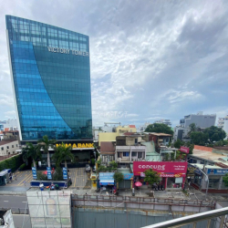 Cho Thuê Nhà 3 Tầng 1 Trệt đường Lê Hoàng Phái - Giá rẻ