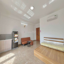 CĂN HỘ BAN CÔNG MỚI XÂY ĐỦ NỘI THẤT SÁT CẦU BẾN CÁT 1 AEON TÂN PHÚ 