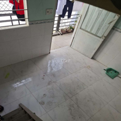 Phòng trọ 24m2 đường Lý Thánh Tông Quận Tân Phú