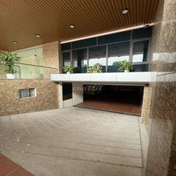 Cho thuê nhà làm Văn Phòng, Ngân Hàng, TT đào tạo lao động...