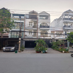 Cần cho thuê nhà 4 tầng. Có nội thất. 30tr/thể. Mặt tiền Cao Thị Chính