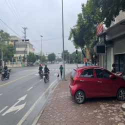 Cho thuê nhà làm Văn Phòng, Ngân Hàng, TT đào tạo lao động...