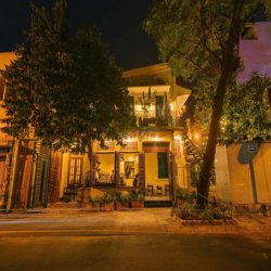 CHO THUÊ MẶT BẰNG KINH DOANH GÓC 2 MẶT TIỀN ĐƯỜNG NGUYỄN VĂN THỦ, Q1