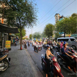 CHO THUÊ NHÀ MẶT TIỀN ĐƯỜNG HỒNG BÀNG