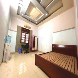 Cho thuê phòng trọ tại quận Gò Vấp 28 m2 khu an ninh Chính chủ