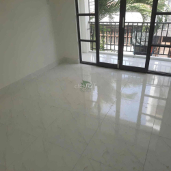 CHO THUÊ Ở KINH DOANH 1 TRỆT 1 LẦU GIÁ 7 TRIỆU/ THÁNG
