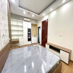 Hot! Cho thuê CC mini 20-25m2, giá siêu hời tại Nguyễn Văn Cừ, Hà Nội