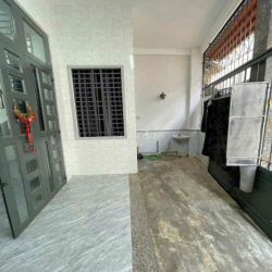 Cho thuê nhà trệt lầu 6x11m 2phòng sẵn 2máy lạnh hẻm Hoàng Văn Thụ