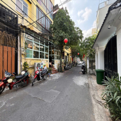 Cho thuê mặt bằng Đỗ Quang, 4,4x16m, giá 25tr/tháng - kinh doanh tự do