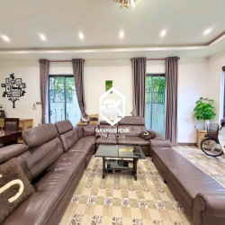 CHO THUÊ DÀI HẠN NHÀ SÂN VƯỜN 4 PHÒNG NGỦ FULL NỘI THẤT KDT MỸ GIA ( G