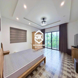 CHO THUÊ DÀI HẠN NHÀ SÂN VƯỜN 4 PHÒNG NGỦ FULL NỘI THẤT KDT MỸ GIA ( G