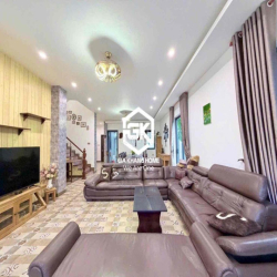 CHO THUÊ DÀI HẠN NHÀ SÂN VƯỜN 4 PHÒNG NGỦ FULL NỘI THẤT KDT MỸ GIA ( G