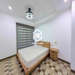 CHO THUÊ DÀI HẠN NHÀ SÂN VƯỜN 4 PHÒNG NGỦ FULL NỘI THẤT KDT MỸ GIA ( G