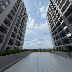Cho thuê CH 1PN rèm giá 5tr, có máy lạnh giá 5.5tr C/c MT Eastmark, LT