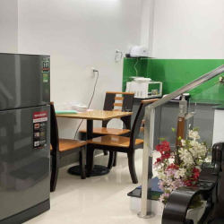 NHÀ THUÊ HXT BÙI ĐÌNH TUÝ FULL NỘI THẤT