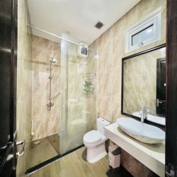 NHÀ  7 PHÒNG NGỦ KHU VỰC HÀ QUANG 2 GIÁ 28 TRIỆU/THÁNG