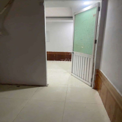 nhà hẻm xe tải Nguyễn Tư Giản p12, 4x17m, 1 lầu, 2pn