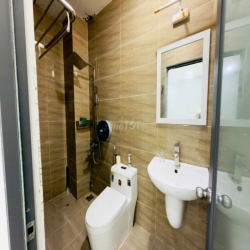 Nhà phố 2 lầu 1/ sát MT, 4x16m, 3PN 4WC, đường xe tải, Lê Đức Thọ