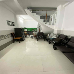 NHÀ THUÊ HXT BÙI ĐÌNH TUÝ FULL NỘI THẤT