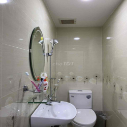 NHÀ THUÊ HXT BÙI ĐÌNH TUÝ FULL NỘI THẤT