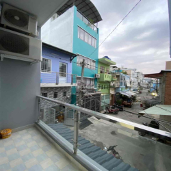 NHÀ THUÊ HXT BÙI ĐÌNH TUÝ FULL NỘI THẤT