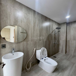 NHÀ 3 TẦNG 4PN 5WC NAM VIỆT Á MỚI XÂY