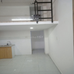 Cho thuê căn hộ chung cư Mỹ Hạnh Nam có tầng hầm thang máy