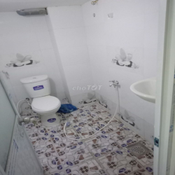 Cho thuê căn hộ chung cư Mỹ Hạnh Nam có tầng hầm thang máy