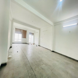 Cho thuê nhà 4 Tầng Đường Núi Thành_ Hải Châu – Đà Nẵng