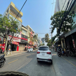 Cho thuê nhà 4 Tầng Đường Núi Thành_ Hải Châu – Đà Nẵng