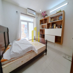 Biệt Thự Hầm 3 Lầu Có Nội Thất Gần Cao Đức Lân - Giá 55 Triệu