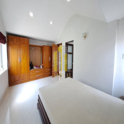 Biệt Thự Hầm 3 Lầu Có Nội Thất Gần Cao Đức Lân - Giá 55 Triệu