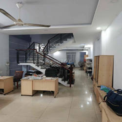 CHO THUÊ NHÀ PHÓ LIỀN KÈ 18tr