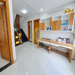 Biệt Thự Hầm 3 Lầu Có Nội Thất Gần Cao Đức Lân - Giá 55 Triệu