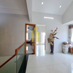 Biệt Thự Hầm 3 Lầu Có Nội Thất Gần Cao Đức Lân - Giá 55 Triệu