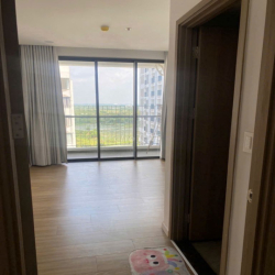 Cho thuê căn 100m2(3pn + 3wc) Ngay long trường Q9 .Có thể vao ở liền