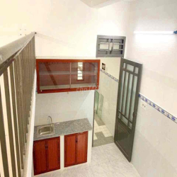 Pass Phòng Trọ Có Gác, Ban Công, Điện Nước Tính Theo Khối Ngay DQH