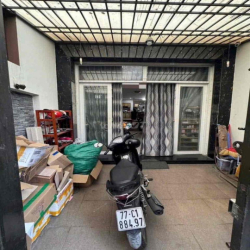 NHÀ  3 LẦU 4PN 5WC LÊ VĂN THỌ 4X16