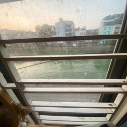 Chỉ 7,5tr - Cho thuê nhà Nguyễn Văn Cừ, 50m, 2PN, Ô tô tránh, full đồ