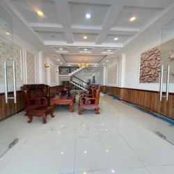 Nhà trệt 2 lầu mới KDC 91B