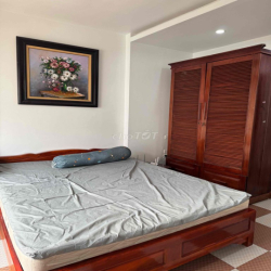 Phòng studio CCMN 6 tầng, mặt đường, có thang máy