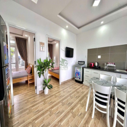 CHO THUÊ CĂN HỘ ĐƯỜNG BẠCH ĐẰNG CAO CẤP 2 PN FULL NỘI THẤT VIEW ĐẸP